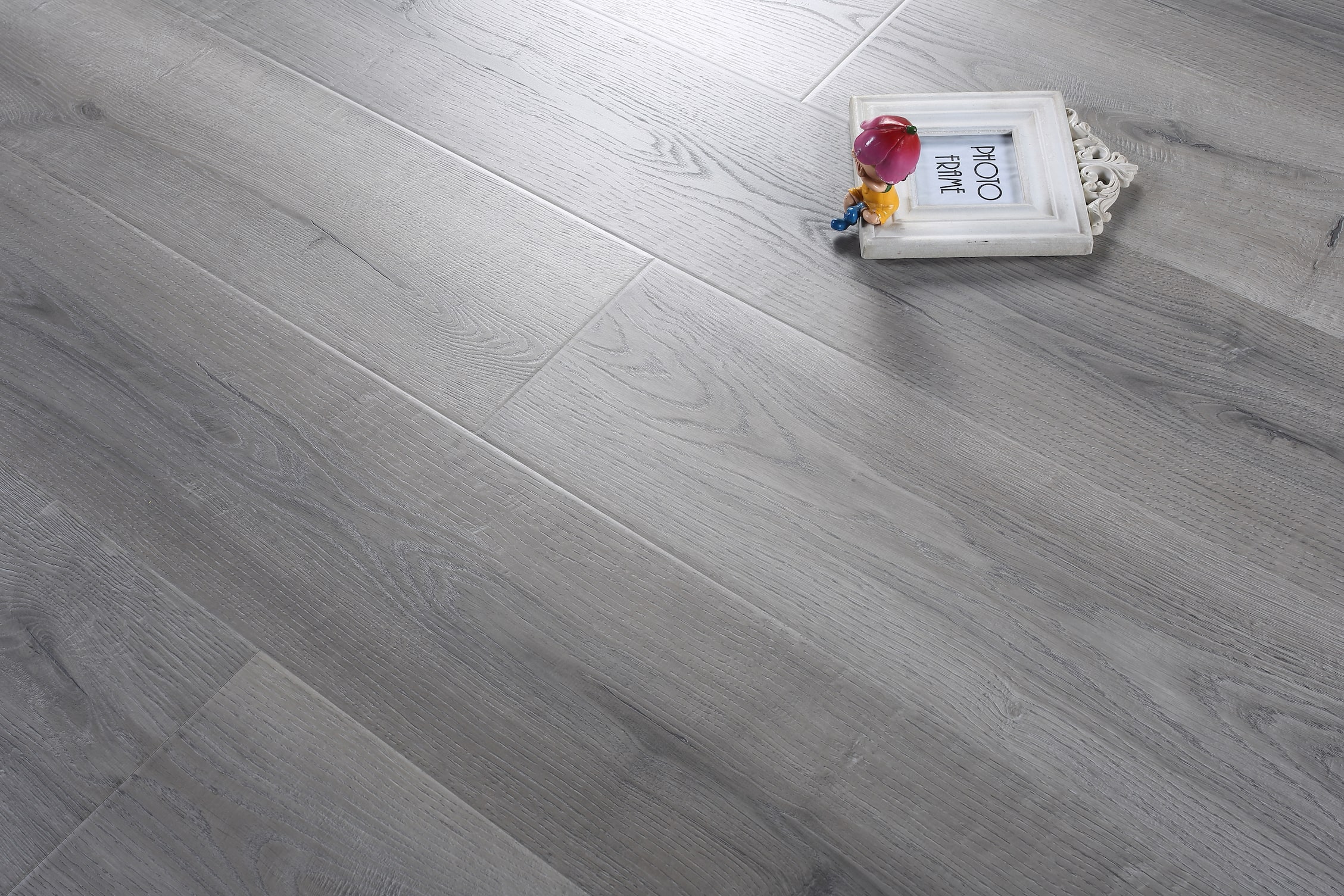 Chevalier #9933 | Heritage - Image 3