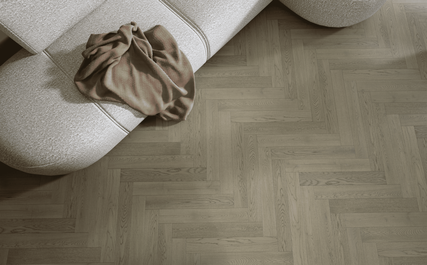 Silver Dawn #1913 | Manor Herringbone - Image 3