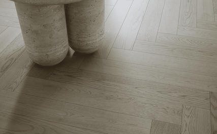 Silver Dawn #1913 | Manor Herringbone - Image 4