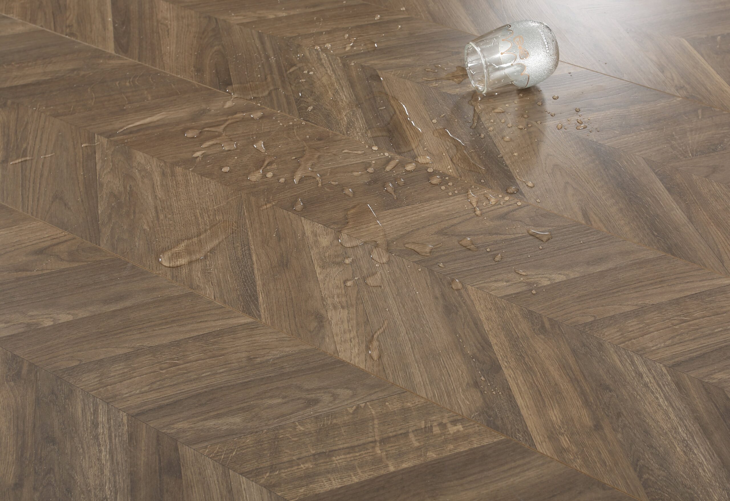 Milk Chocolate #1884 | Chevron - Image 3